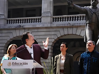 Conmemora SEP natalicio de Benito Juárez García