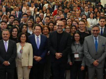 Firma secretario de Educación Pública, convenio de colaboración SEP-INEA-ANUIES