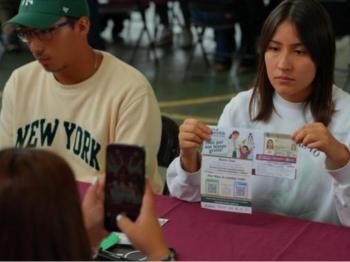 Más de 55 mil universitarios de Michoacán recibirán la Beca Gertrudis Bocanegra para transporte: Mario Delgado